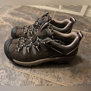 Keen Targhee II Women’s Waterproof Hiking Shoes